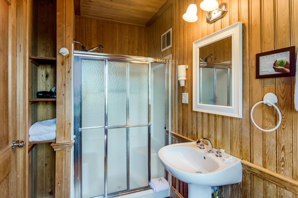 The Castle Bed And Breakfast Ocracoke Ngoại thất bức ảnh