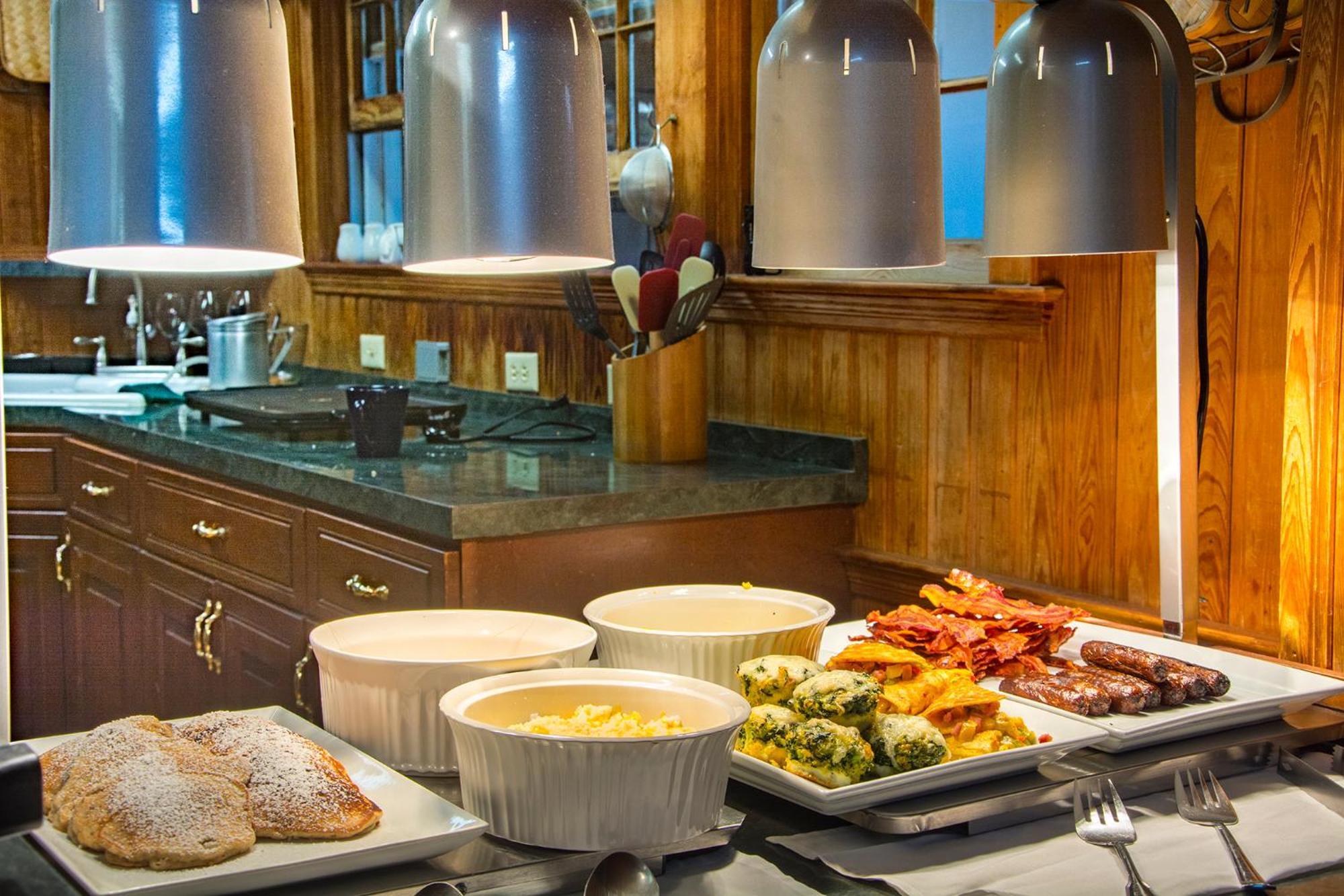 The Castle Bed And Breakfast Ocracoke Ngoại thất bức ảnh