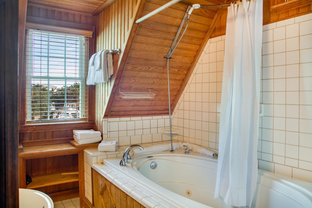 The Castle Bed And Breakfast Ocracoke Ngoại thất bức ảnh
